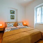Carmelo House